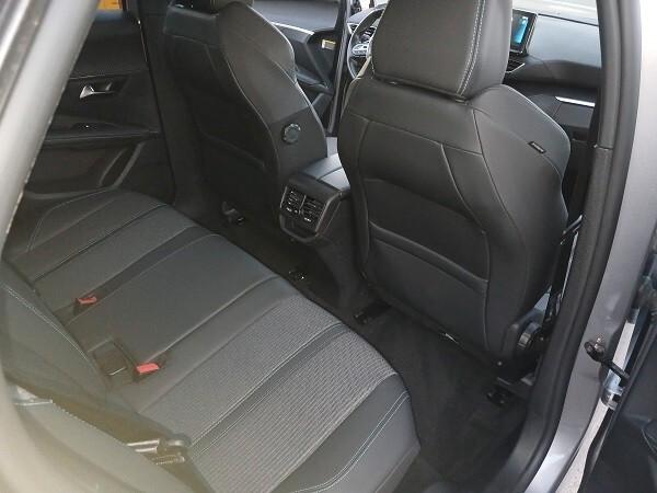 PEUGEOT 3008 1.5 BlueHDI 130 CV S&S EAT8 ALLURE PACK