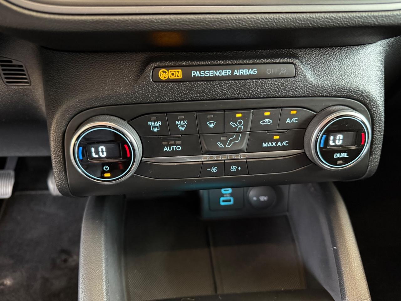 Ford Focus 1.0 EcoBoost Hybrid 125 CV 5p. Active Style