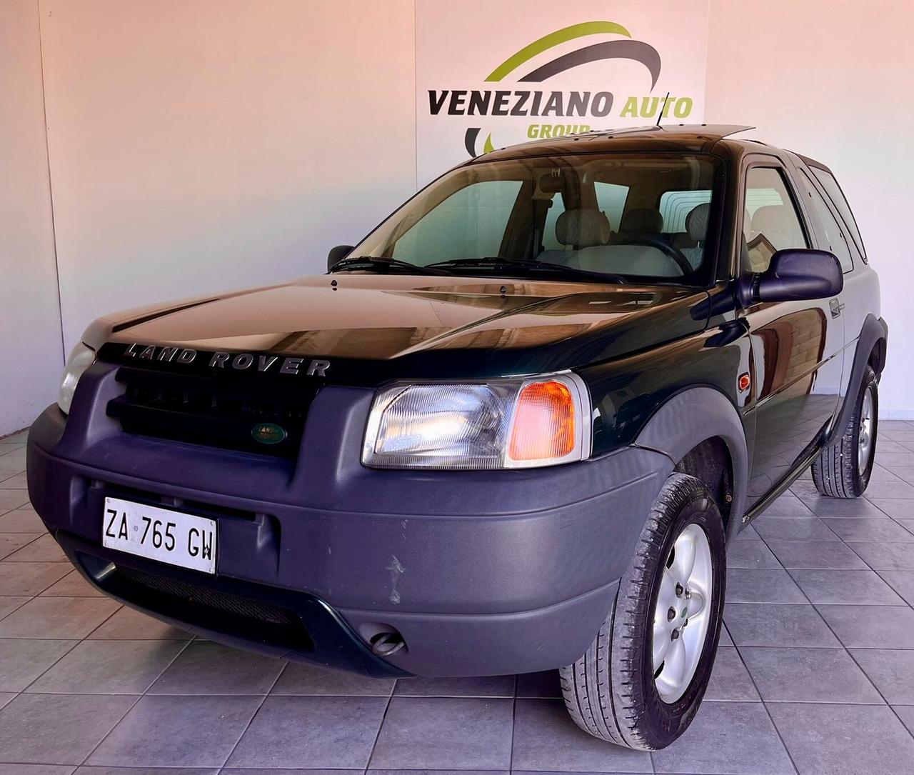 Land Rover Freelander 2.0 TD cat 3p. Hardback
