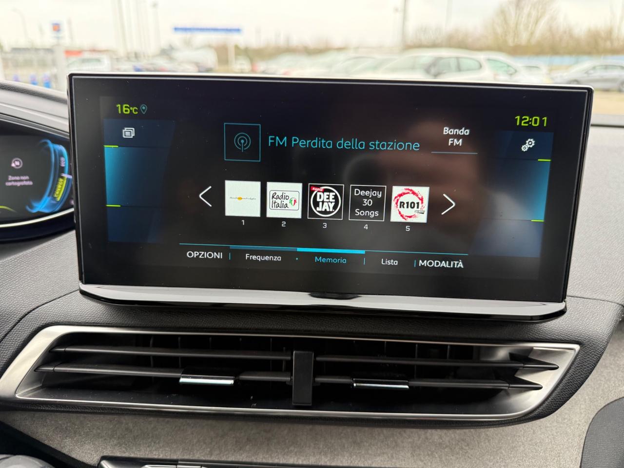 Peugeot 3008 Hybrid 225 e-EAT8 GT