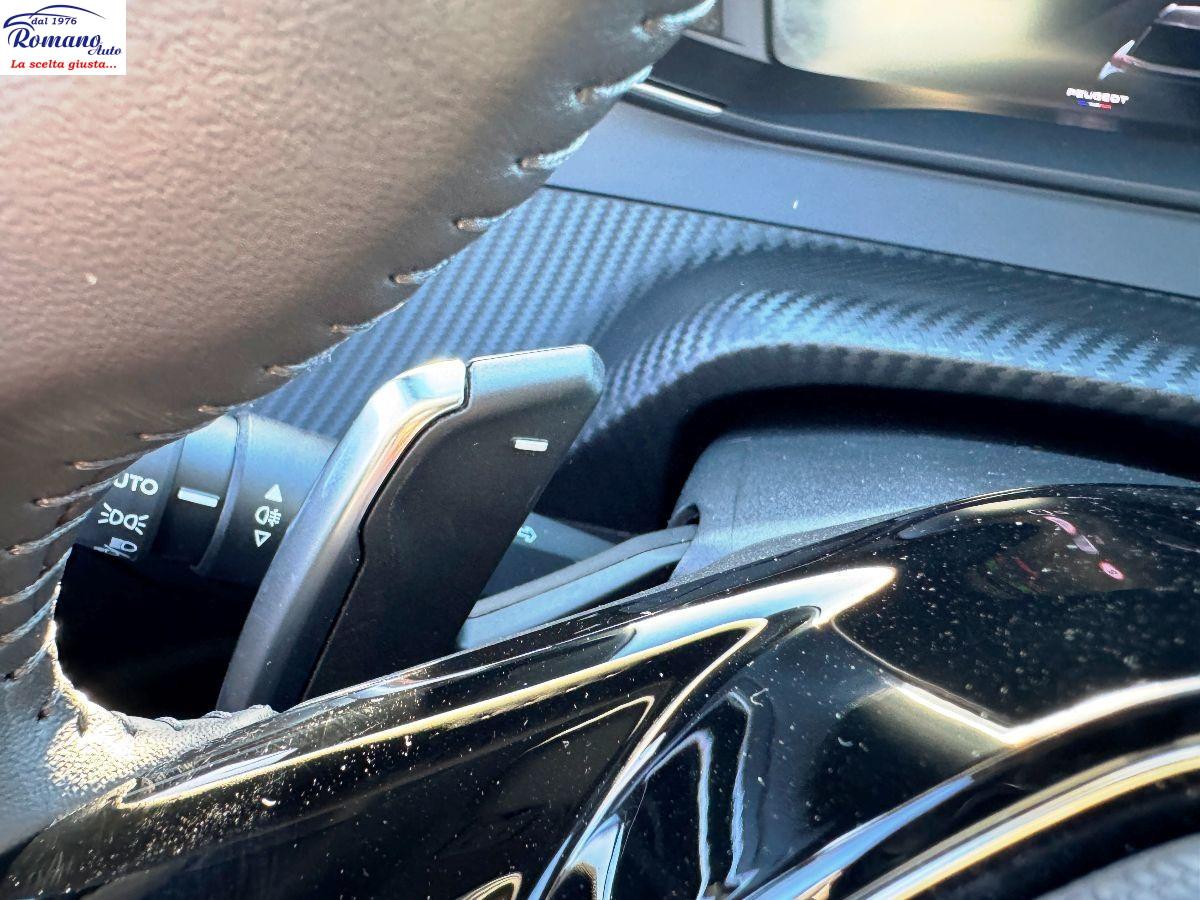 PEUGEOT - 2008 - PureTech 130 EAT8 Allure#SOLO 8.800KM!