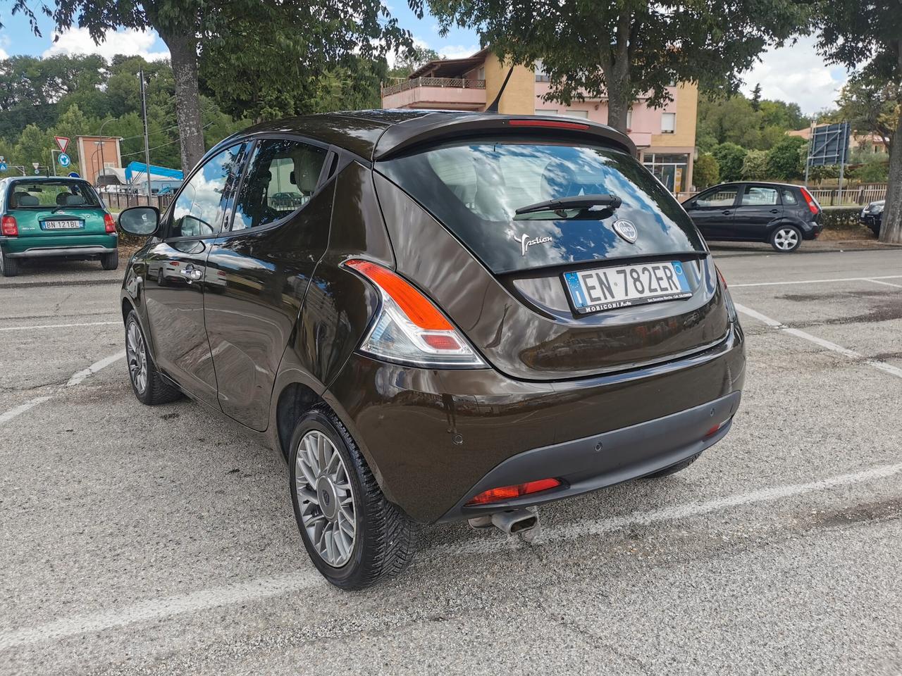 Lancia Ypsilon 1.2 GPL OK NEOPATENTATI