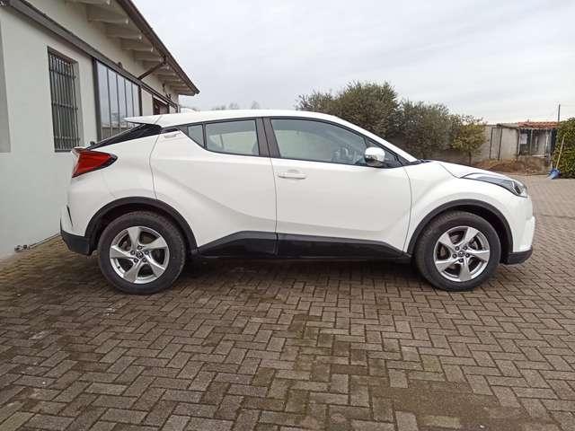 Toyota C-HR C-HR 1.2t Active 2wd