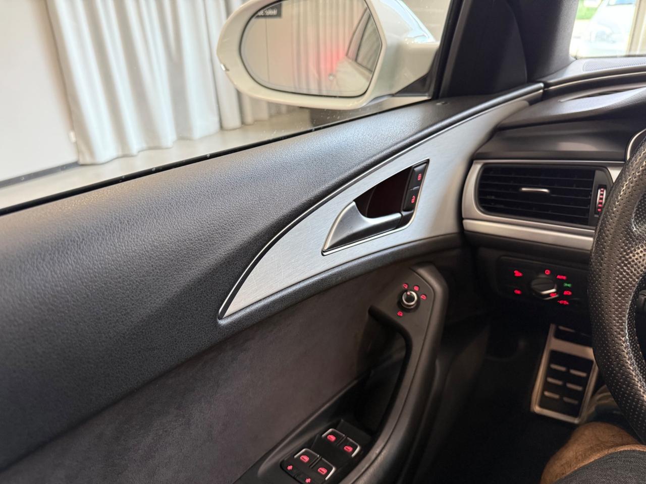 Audi A6 Avant 3.0 TDI Quattro 218cv S-Line
