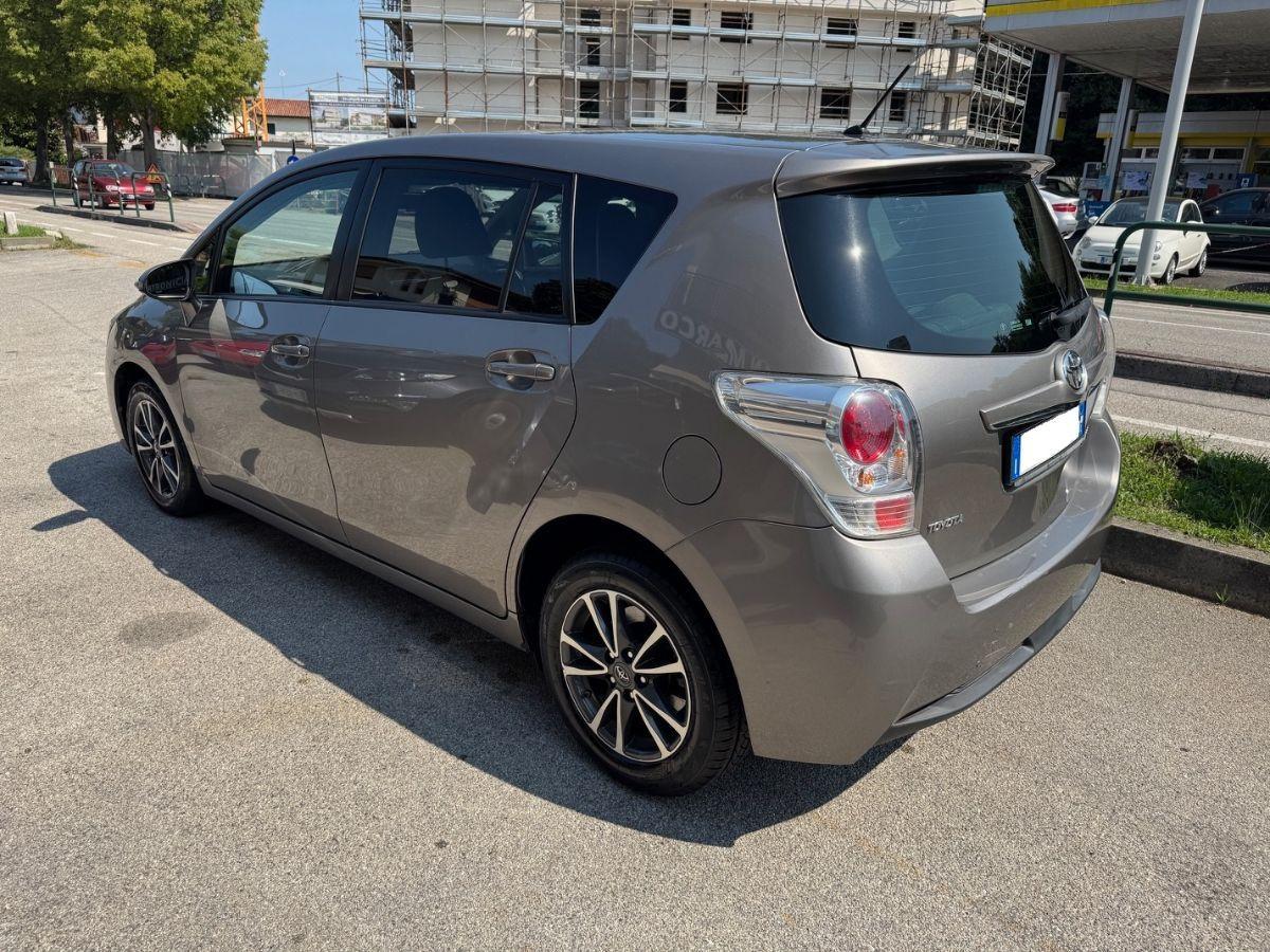 TOYOTA - Verso - 1.6 D-4D Active 7 posti #1PROP. #TAG.CERT.