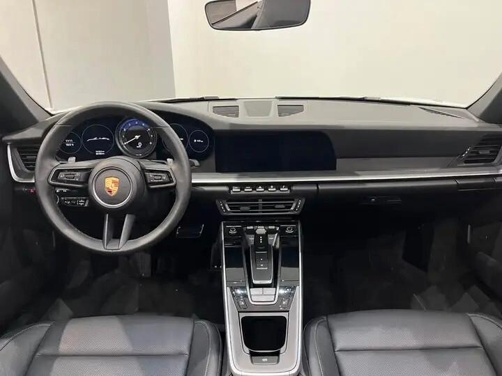 Porsche 911 Carrera GTS Cabriolet