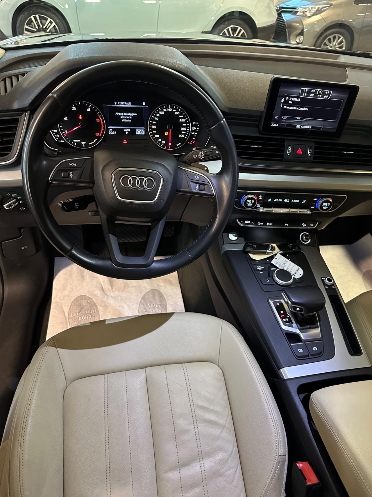 Audi Q5 40 TDI quattro S tronic Business Sport