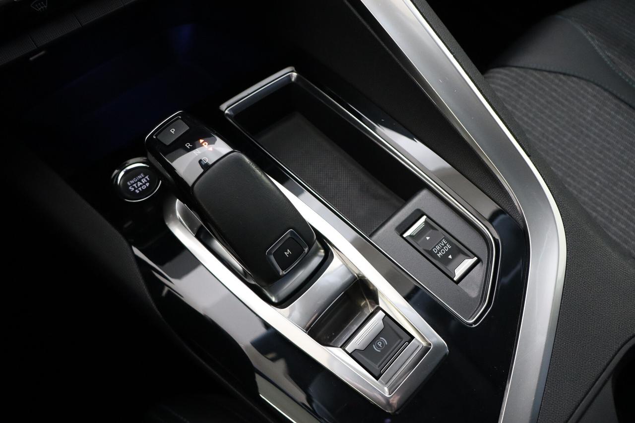 PEUGEOT 5008 1.5 BLUEHDI 130 CV 7 POSTI ALLURE PACK EAT8 CATENA 8 mm