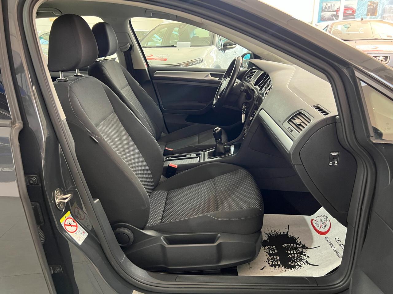 Volkswagen Golf 1.6 116 CV - EXECUTIVE - 2019