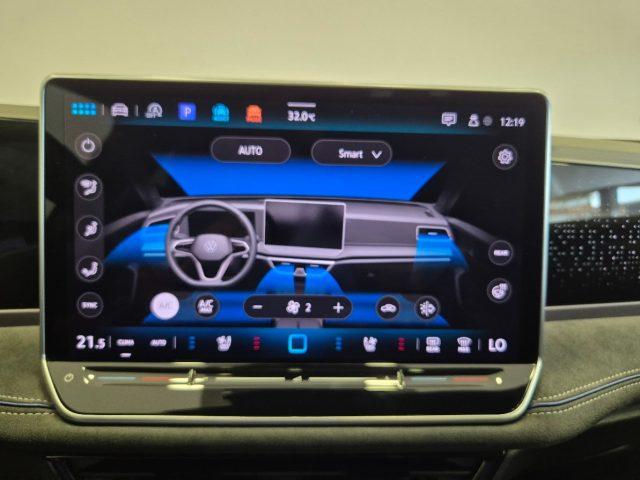 VOLKSWAGEN Passat 2.0 TDI 150 CV SCR DSG R-Line - ACC/Lim - Cam 360