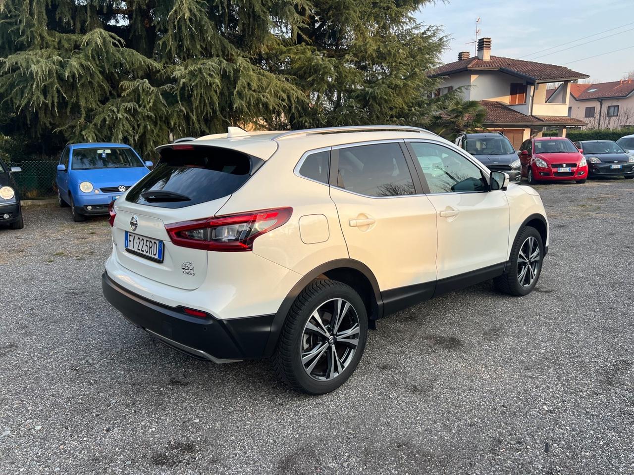 Nissan Qashqai 1.3 DIG-T 140 CV N-Connecta*NAVI*TETTO