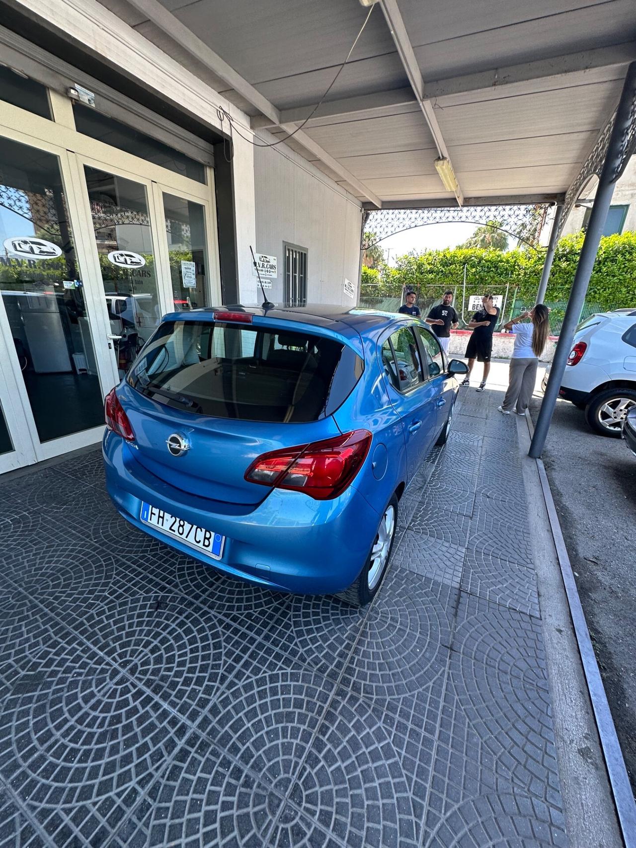 Opel Corsa 1.4 90CV GPL Tech 5 porte b-Color