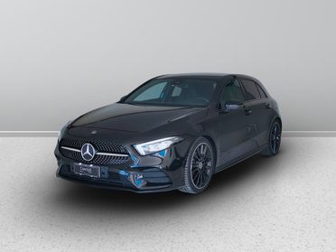 Mercedes-Benz Classe A - W177 2018 - A 200 d Premium Night edition 4matic auto