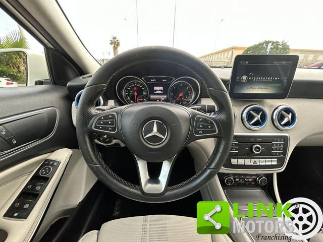 MERCEDES-BENZ A 180 d Premium