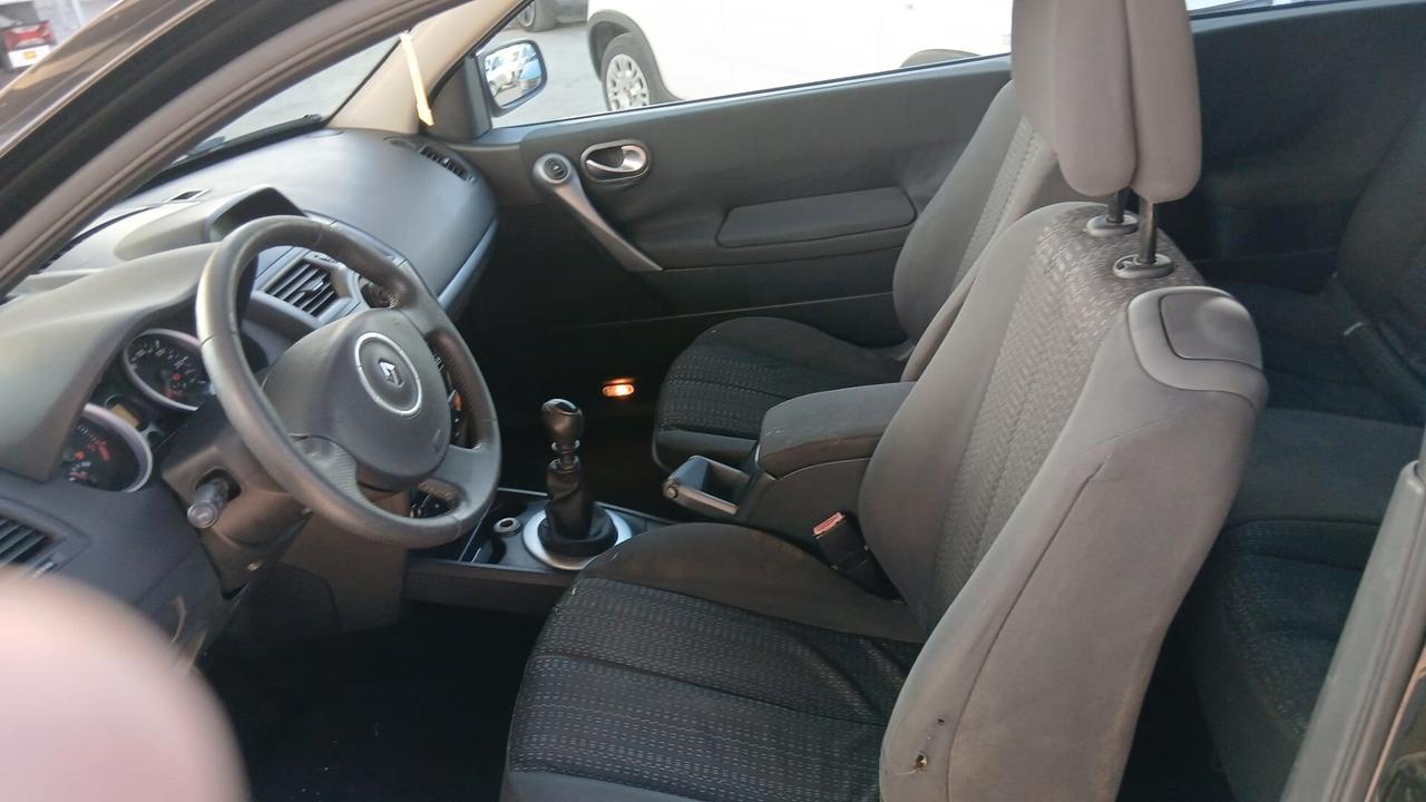 Renault Megane Mégane 1.5 dCi/105CV 3 porte Luxe
