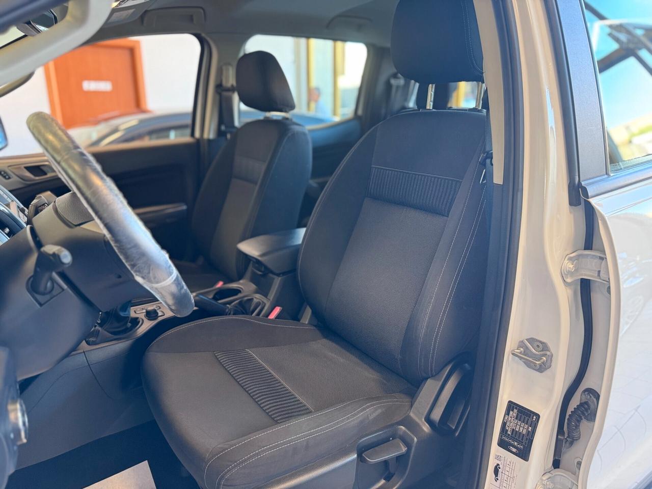 Ford Ranger 2.0 TDCi Super Cab XLT 4 posti