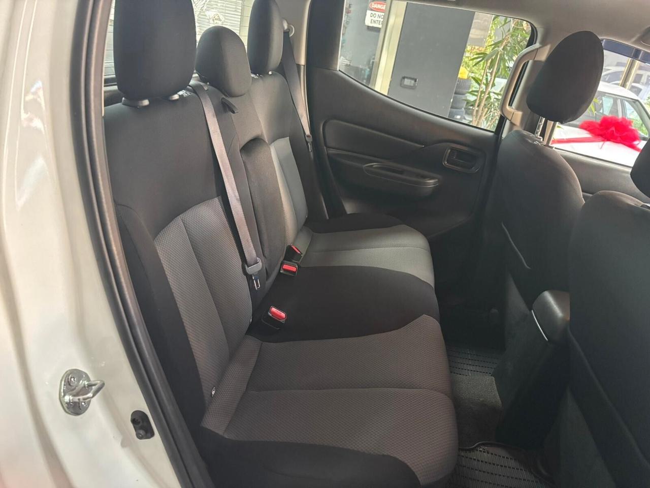 Mitsubishi L200 2.3 D Double Cab 4x4