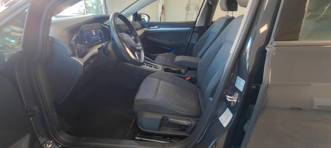 Volkswagen Golf 1.5 TGI DSG Life