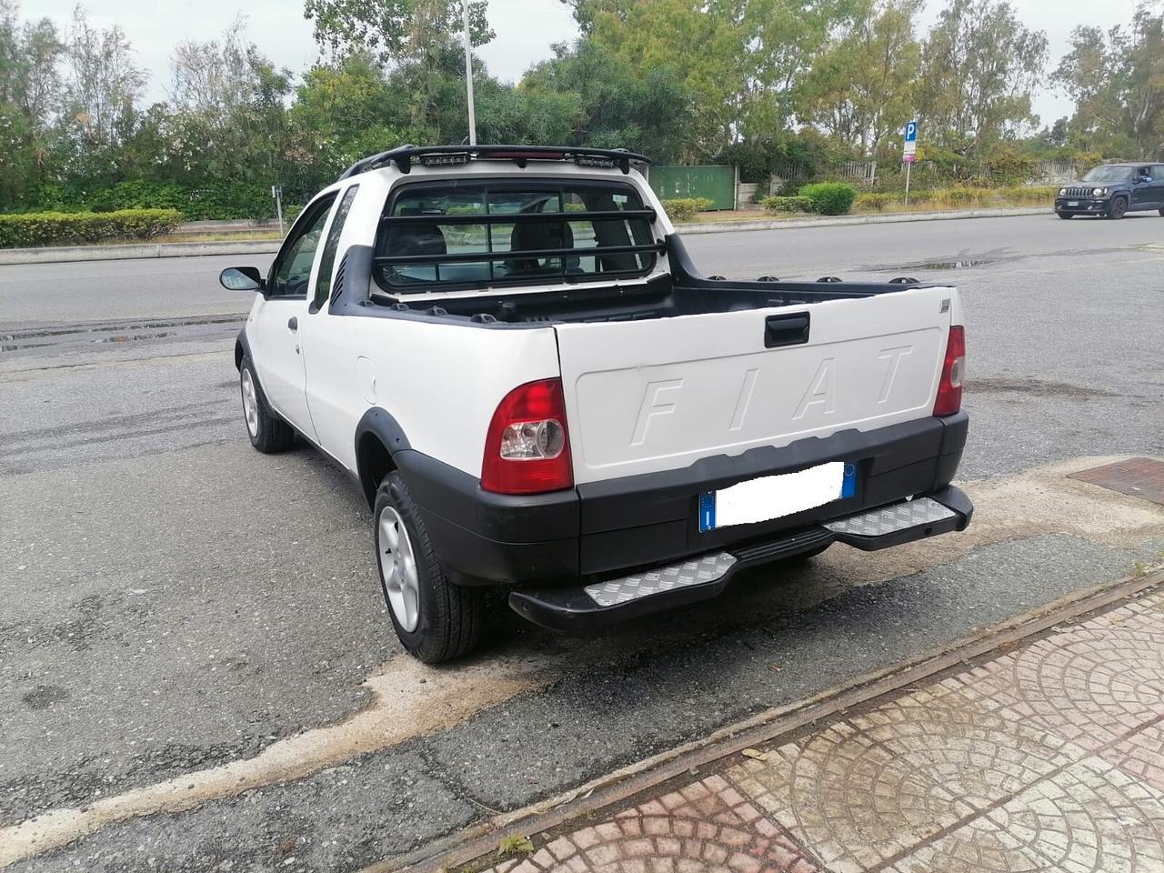 Fiat Strada 1.9 JTD – 2004