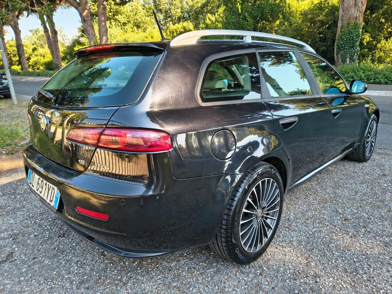Alfa Romeo 159 1.9 jtd con modifiche