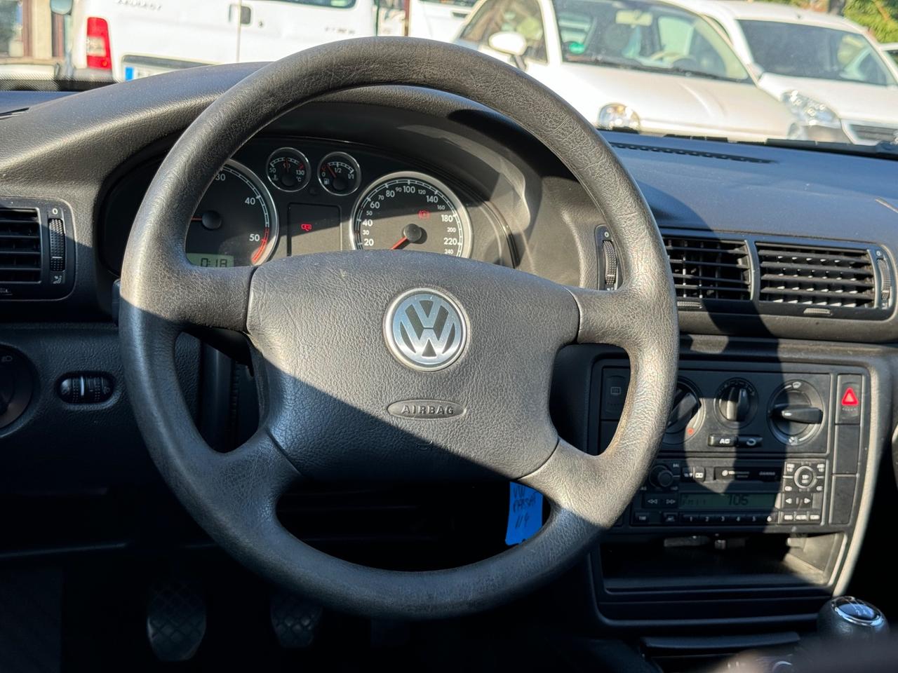 Volkswagen Passat 1.9 TDI/101 CV cat Business