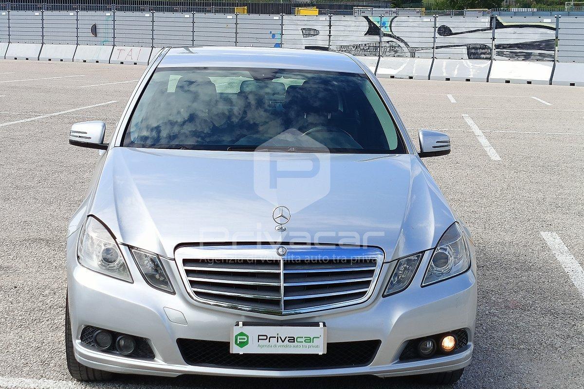 MERCEDES E 220 CDI BlueEFFICIENCY Avantgarde AMG