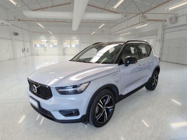 VOLVO XC40 T4 Plug-in Hybrid auto Recharge R-Design