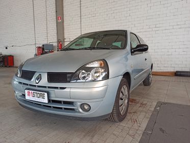 Renault Clio 1.2 Benzina Neopatentato