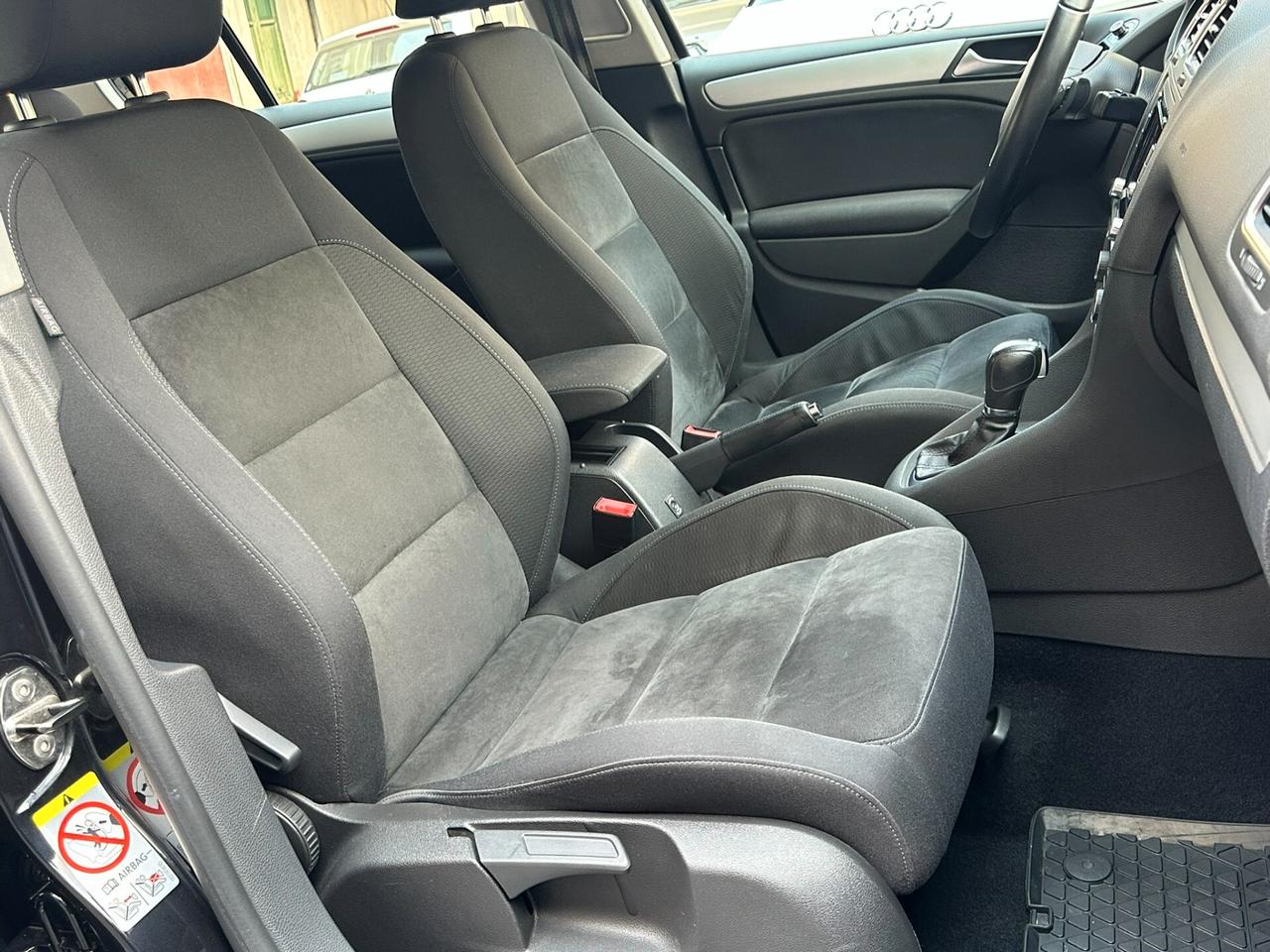Volkswagen Golf 1.6 TDI DSG Highline