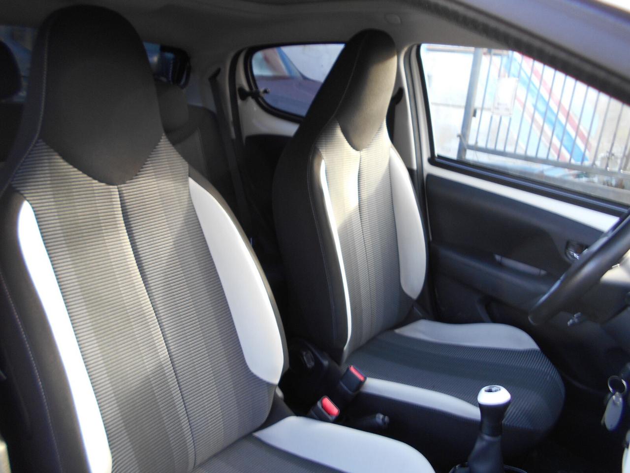 Peugeot 108 PureTech 82 5 porte Allure TOP!