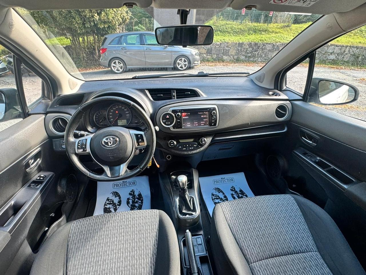 Toyota Yaris 1.0 5 porte Active GARANZIA 1 ANNO