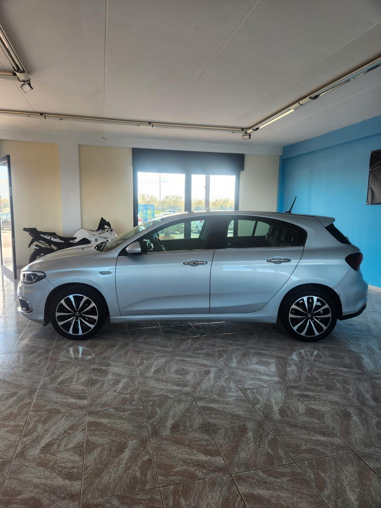 Fiat Tipo 1.6 Mjt S&S 5 porte Lounge