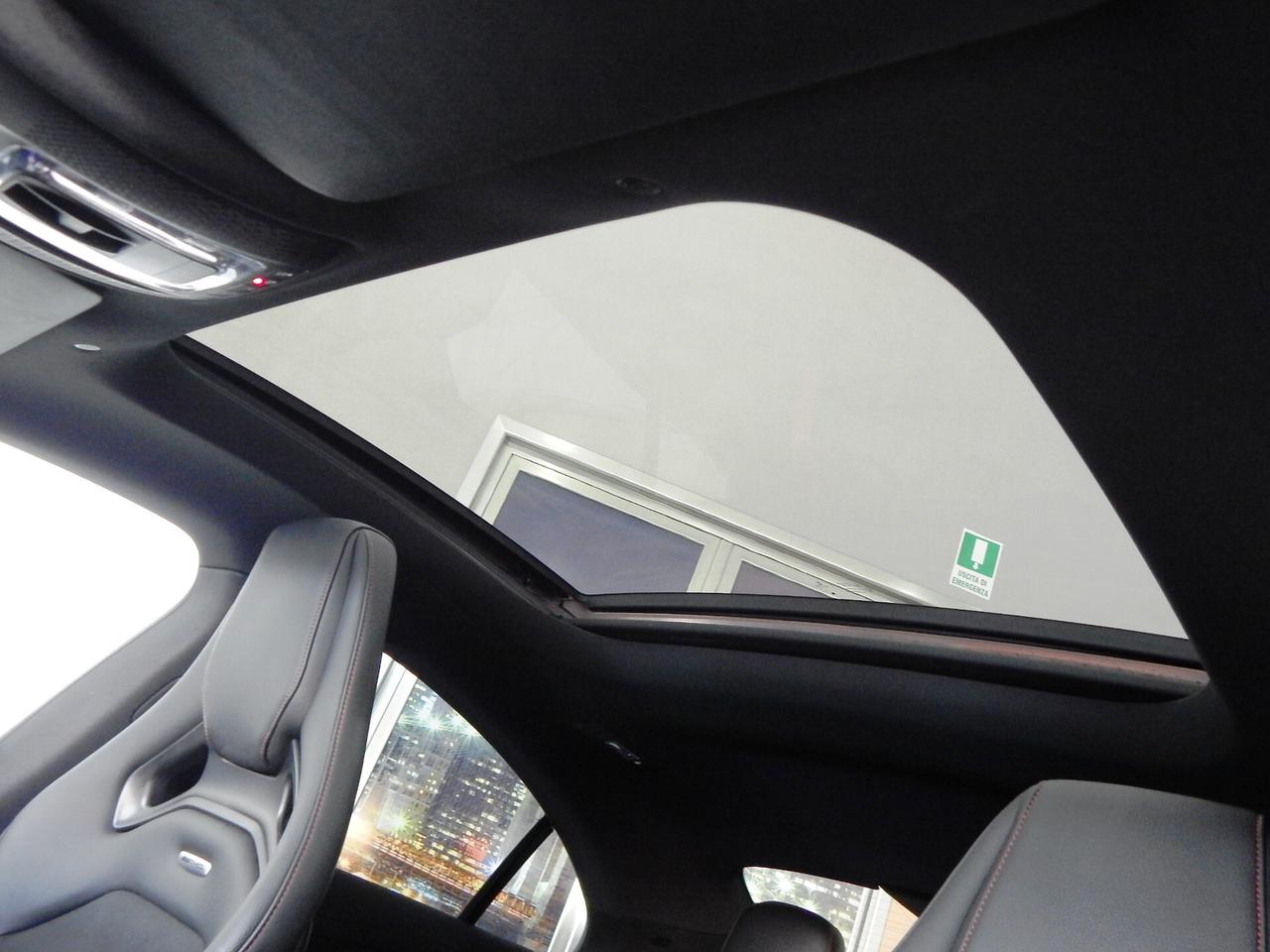 Mercedes-Benz CLA 45 AMG 4matic+ Aut. TETTO-NAVI-BURMESTER-MULTIBEAM-LUCI