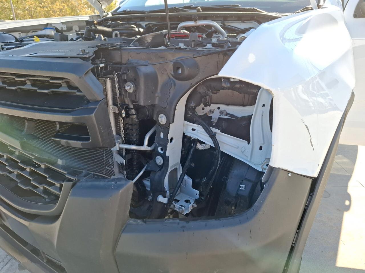 Ford Ranger 2.0 ECOBLUE DC XL - SINISTRATO