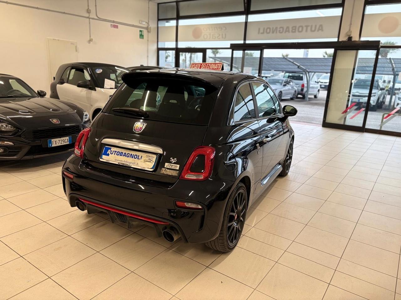 Abarth 595 PISTA 1.4 Turbo T-Jet 160 CV