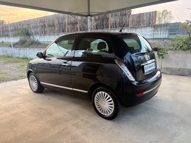 LANCIA Ypsilon 1.3 MJT 75 CV Argento PRIMO PREZZO OK NEOPATENTATI