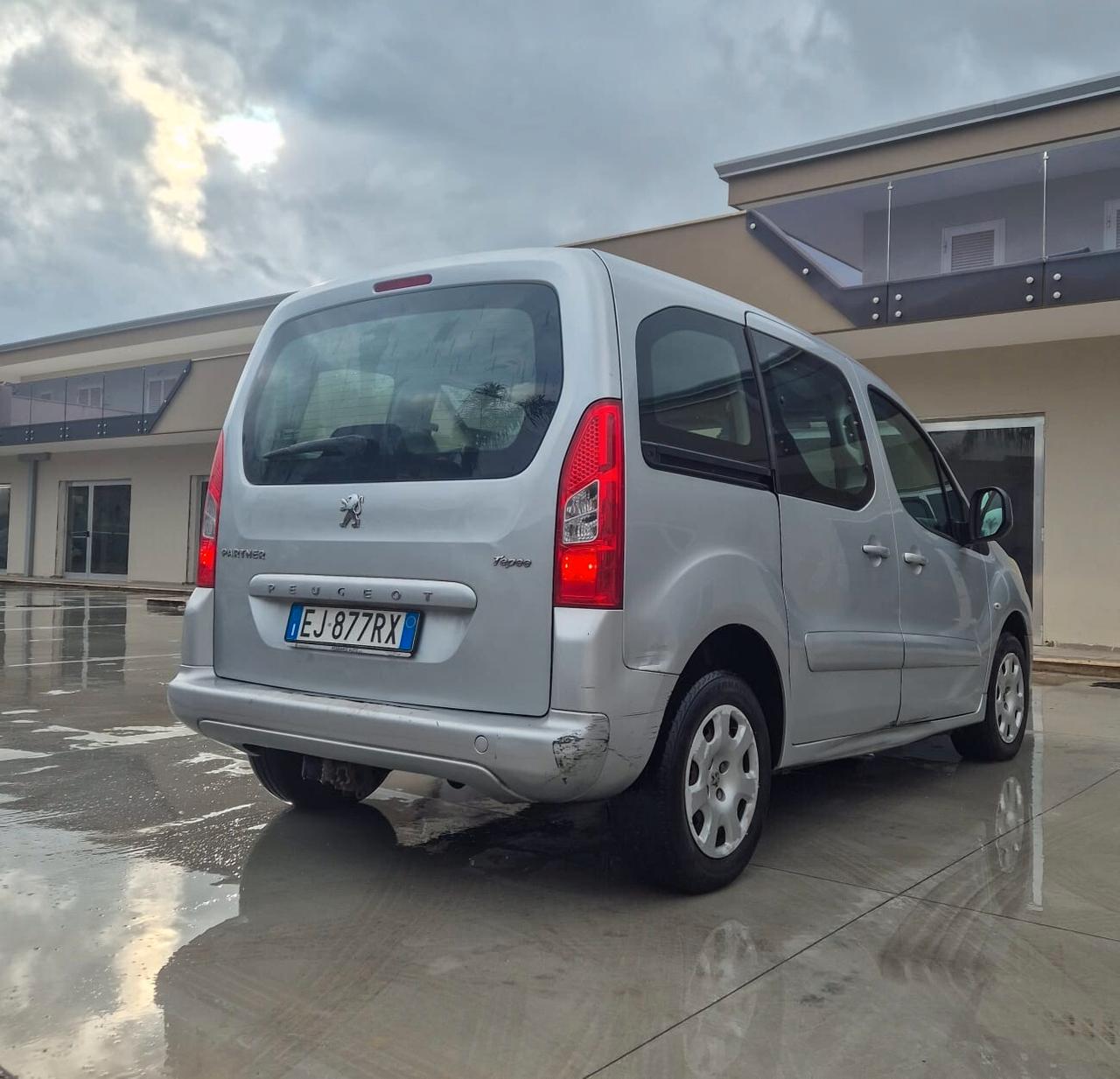 Peugeot Partner Tepee 1.6 HDi 112CV Premium
