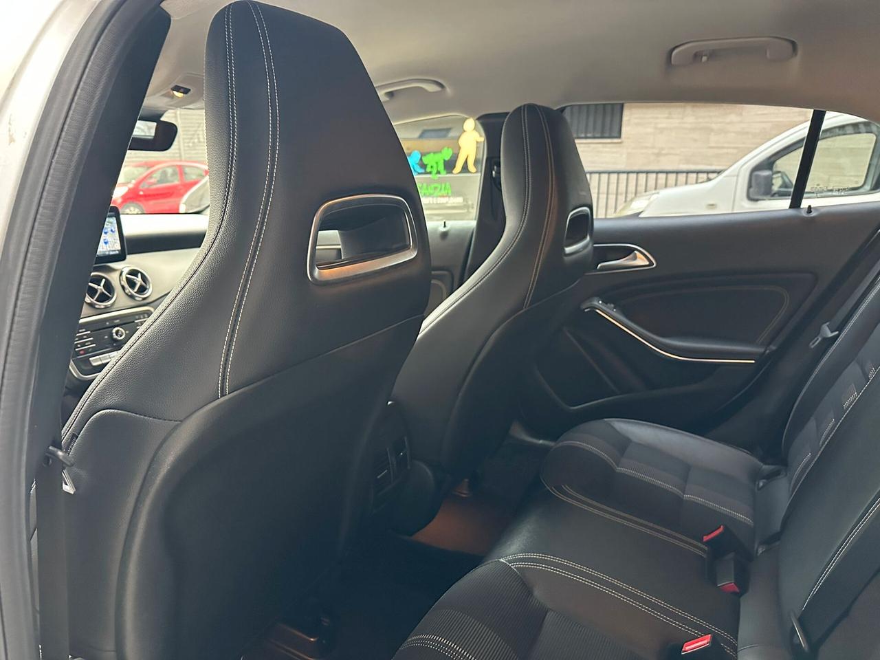 Mercedes-benz GLA 200 d Automatic Premium