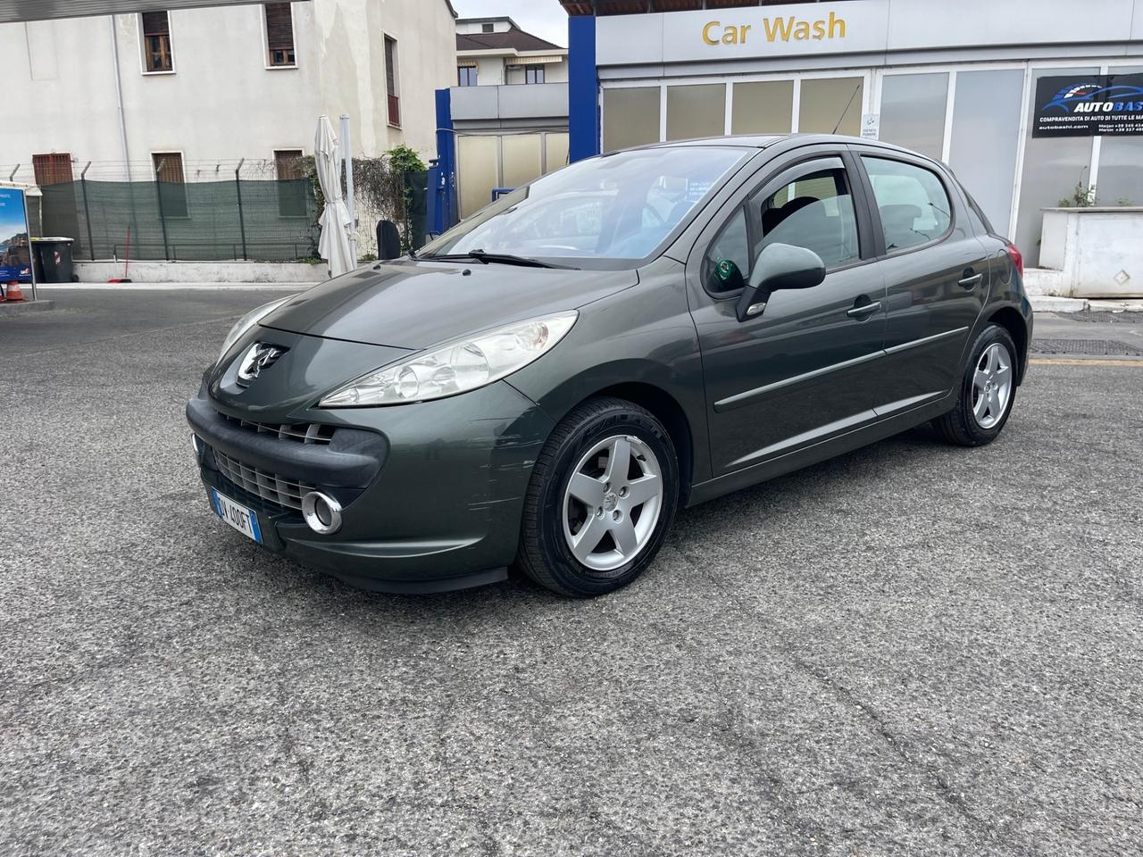 Peugeot 207 1.4 HDi 70CV 5p. XS