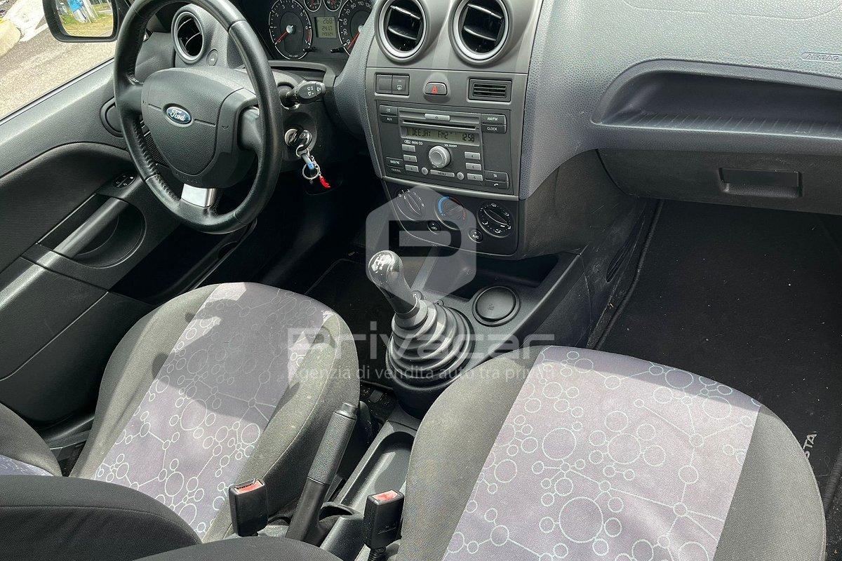 FORD Fiesta 1.2 16V 5p. Ghia