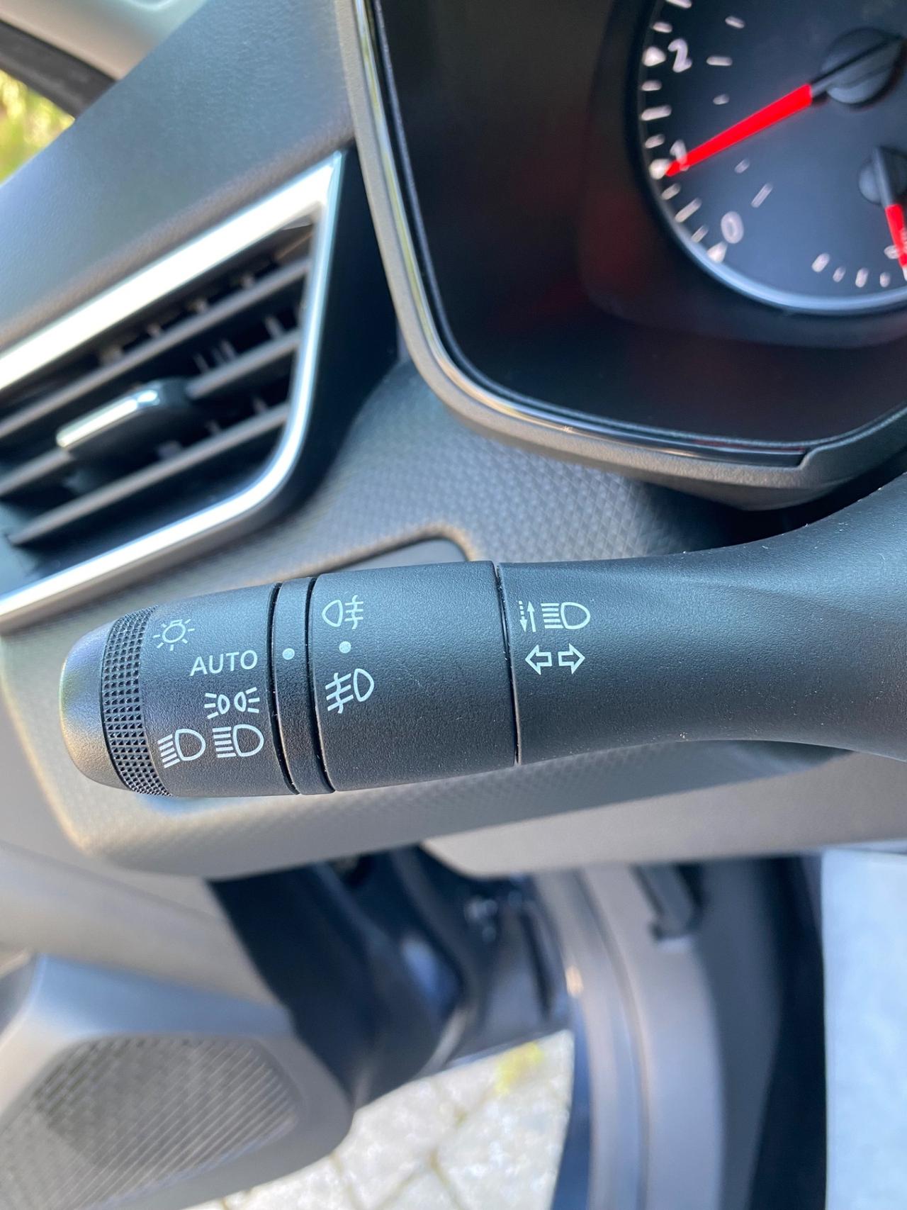 Renault Clio TCe 90 CV 5 porte Zen