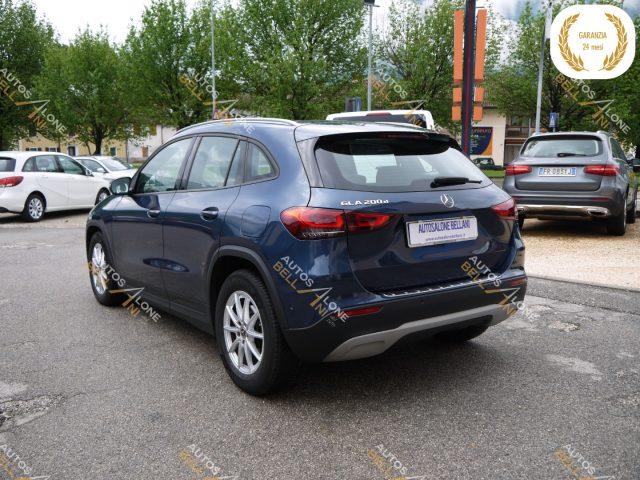 MERCEDES-BENZ GLA 200 d Automatic Business Extra Cross