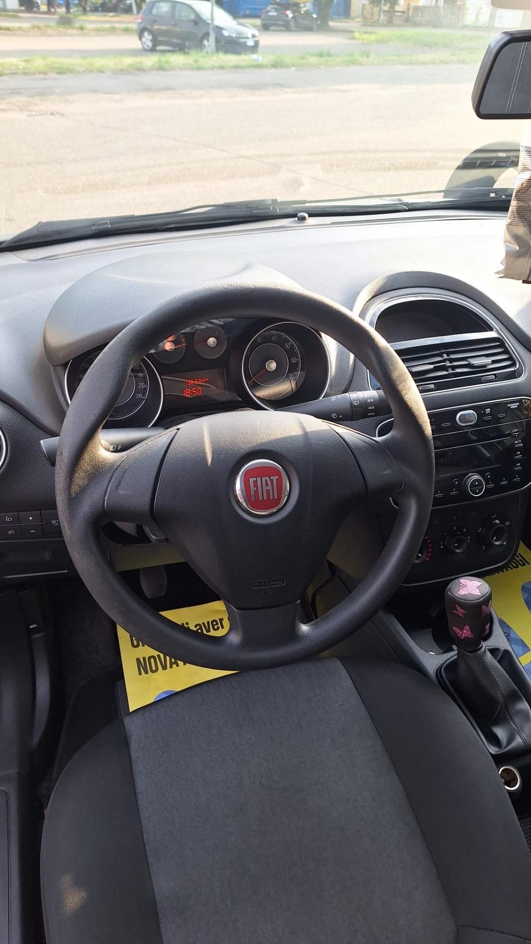 Fiat Punto 1.4 8V 5 porte Easypower Street