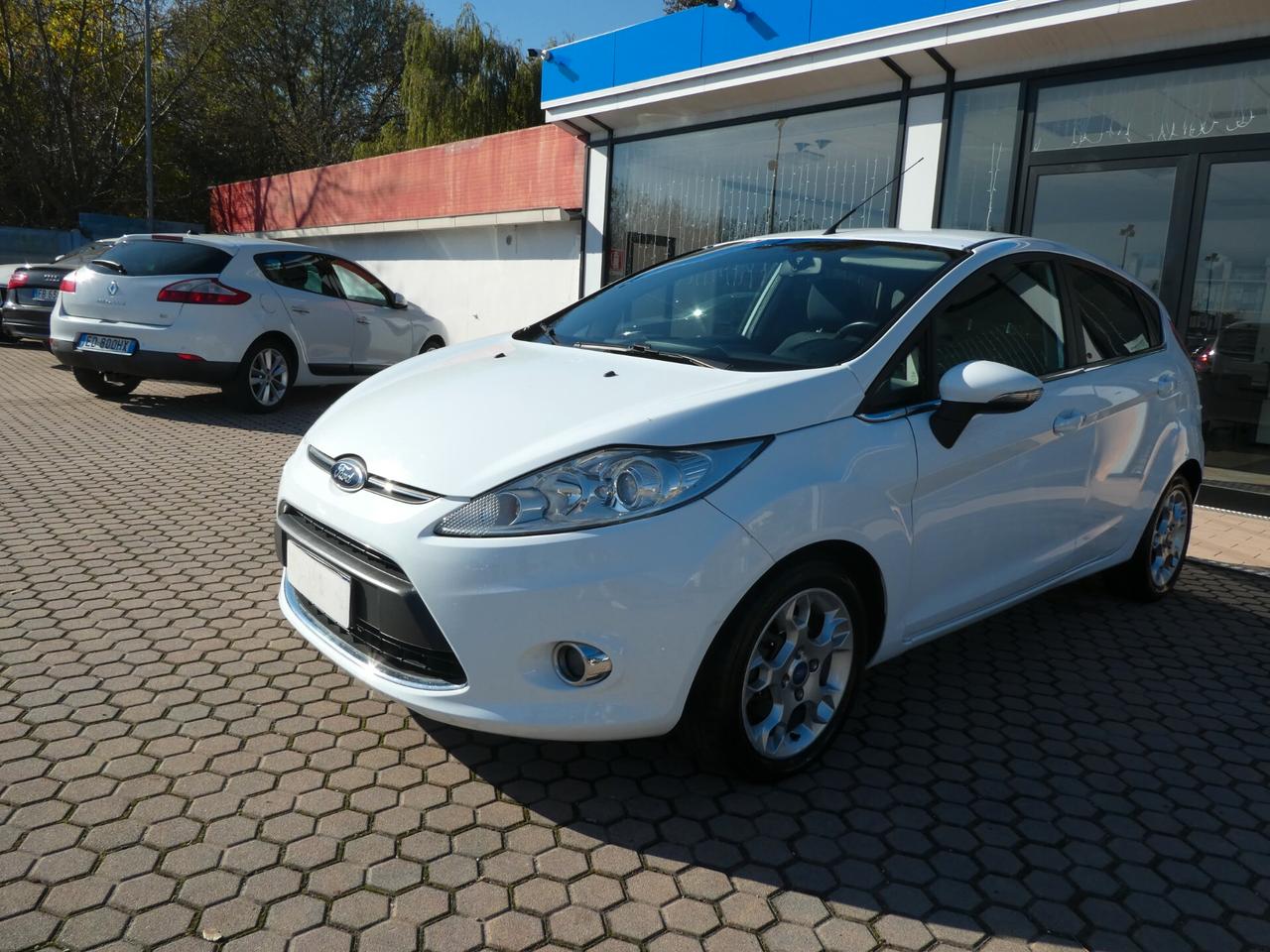 Ford Fiesta 1.4 5p. Bz.- GPL Titanium OK NEOPATENTATI