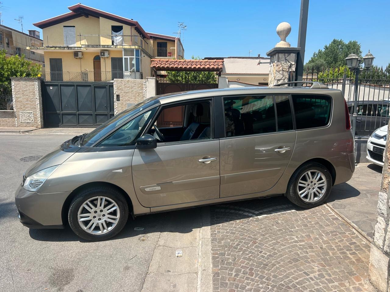 Renault Espace Grand Espace 2.0 dCi 175CV Initiale ESM