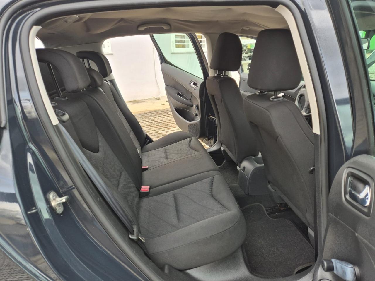 Peugeot 308 1.6 8V HDi 93CV 5p. Tecno