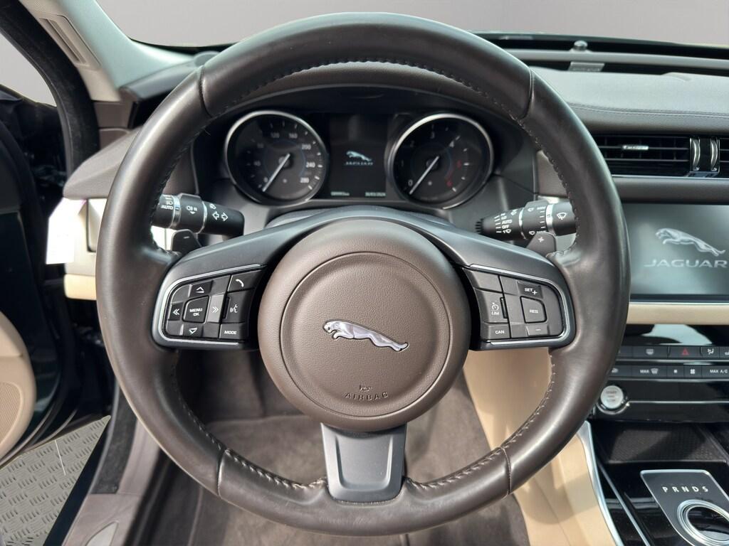 Jaguar XF Berlina 2.0 D Prestige Auto