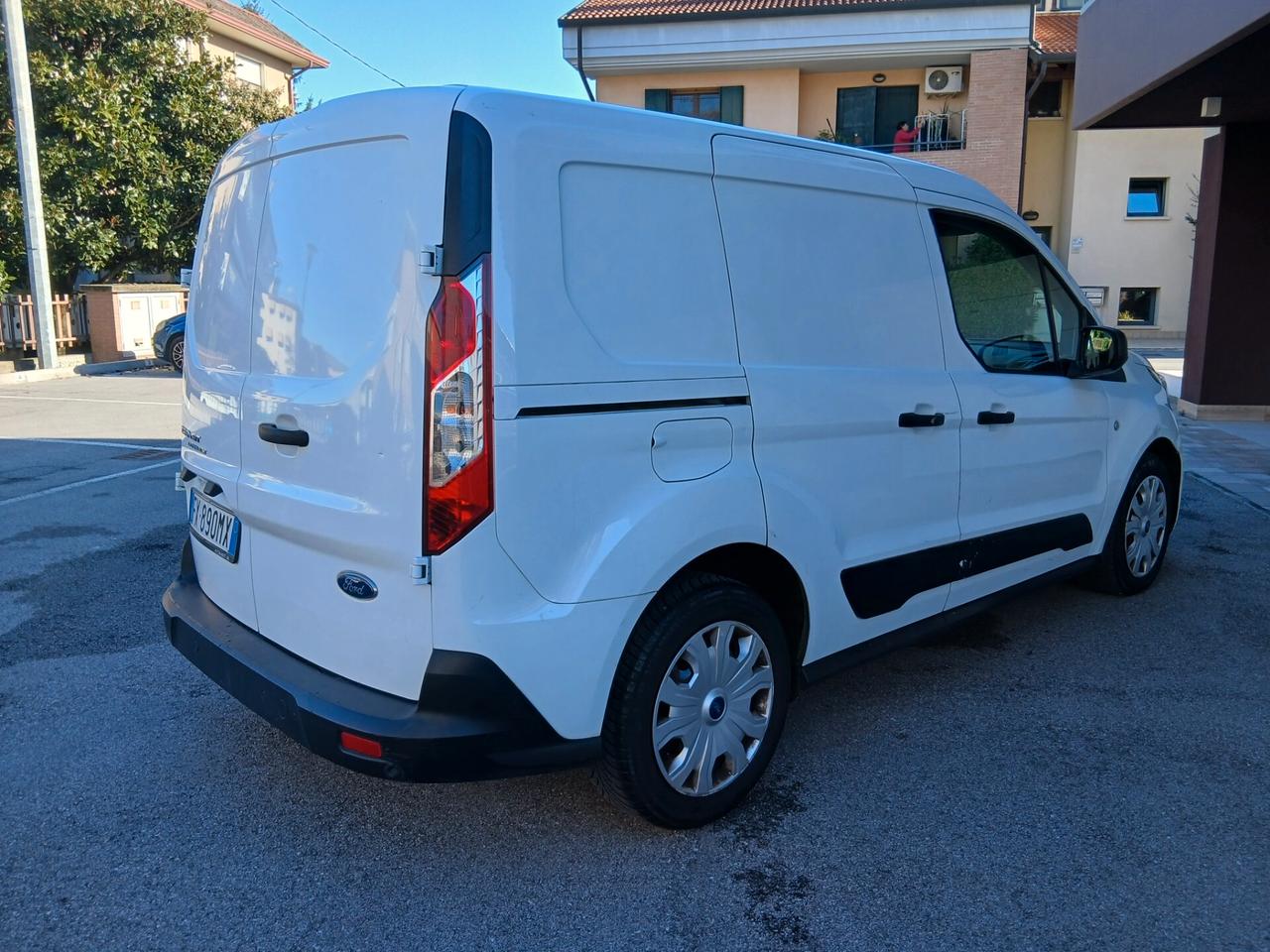 Ford Transit Connect 1.0 3 posti Unico Proprietario Tua a € 199 mese