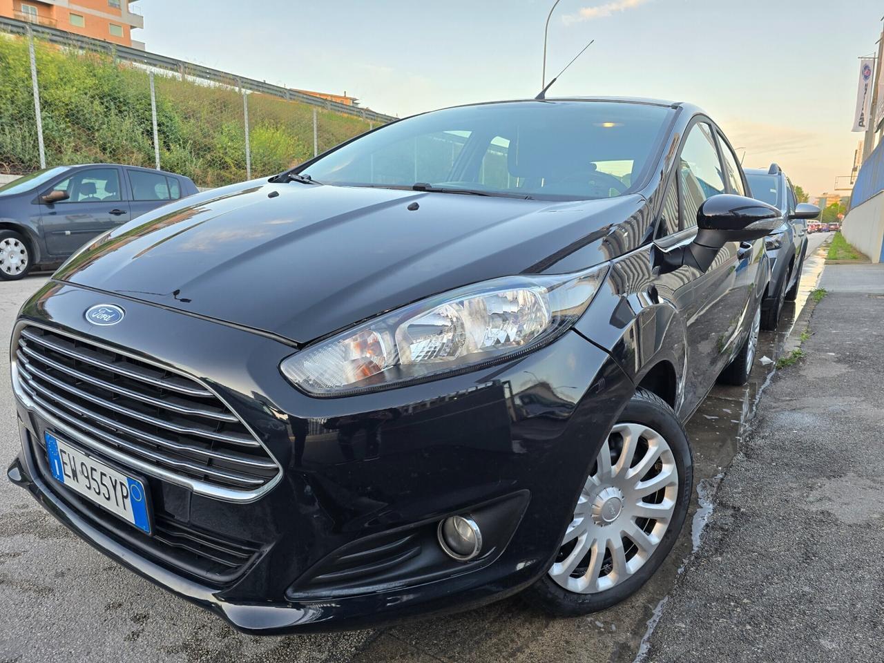 Ford Fiesta 1.5 TDCi 75CV 5 porte