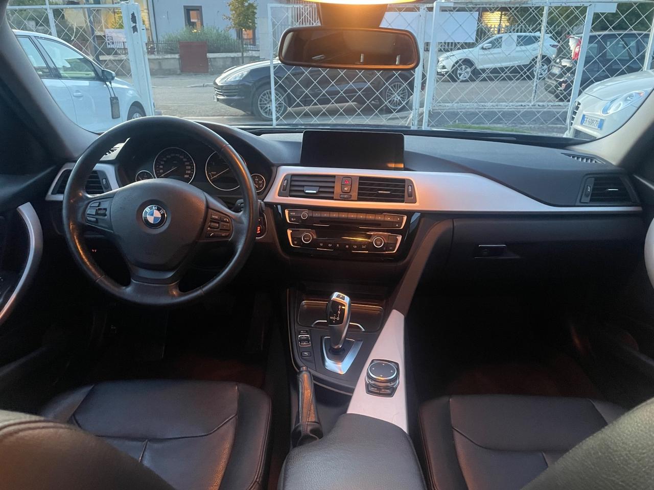 Bmw 318d Business Advantage aut.